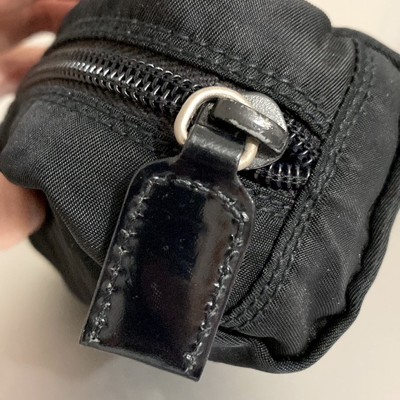 Prada Tessuto Nylon Pouch Black Authentic - Picture 4 of 7